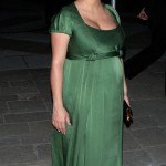 vestidos-de-fiesta-elegantes-de-famosas-embarazadas-5